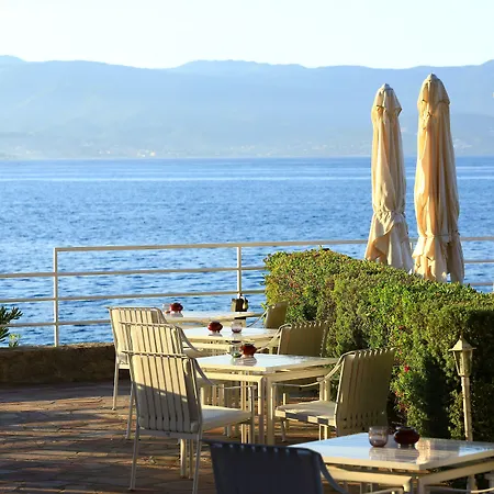 Les Mouettes - Teritoria Ξενοδοχείο Αζάτσιο